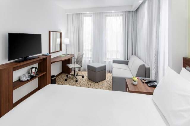 Отель Hampton By Hilton Gdansk Oliwa Гданьск-9